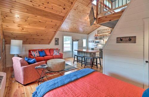Mountain View Apartment | Mountain View Escape - 1 Mile to White River!