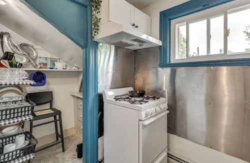 Providence Apartment | 'Nana’s Tiny Flat' East Side Charmer Near Brown