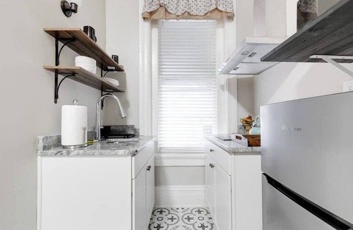 Fan District Apartment | Nest & Rest | Private Studio | Free Parking
