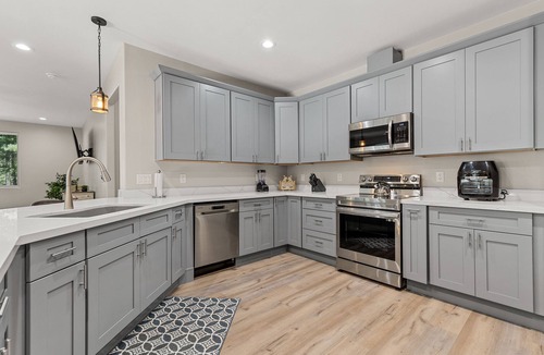 Parks House | New Home in the Pines – Minutes to Flagstaff & Grand Canyon Adventures!