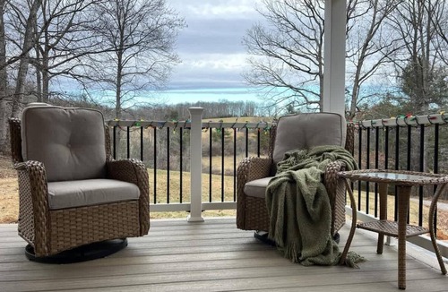 Court House House | New! Salamander Hill Cottage - Buffalo Mtn Getaway