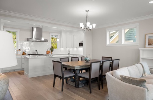 Seabrook House | *New* Seabrook's Solitude: Private Hot Tub & Dog Friendly