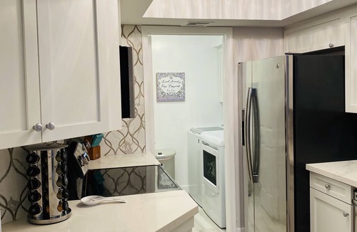 Camelback East Condo | NEW! STUNNING 2 BD 2 BA RESORT STYLE CONDO IN THE AZ BILTMORE. MTN VIEWS!