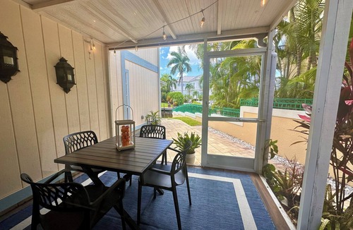Royal Harbor House | Newly listed Waterfront Townhouse in Old Naples