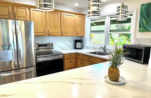 Kaanapali Cottage | Newly Remodelled 4-bedroom cottage in Amazing Kaanapili with ACs