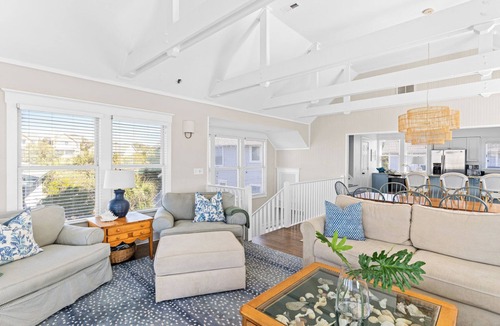 Flora's Bluff House | Ocean Front Cottage Pet Friendly with Bhi and Shoals Clubs