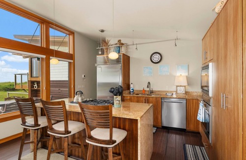 Westport House | Oceanfront Escape in Westport, WA