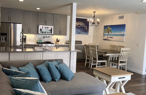 Oxnard Shores Condo | Paradise at Mandalay Beach Resort living