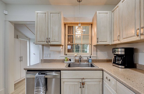 Meadow Glade House | Park like setting and fenced, 3 bed 2.5 bath updated 1920 farmhouse-Covered Deck
