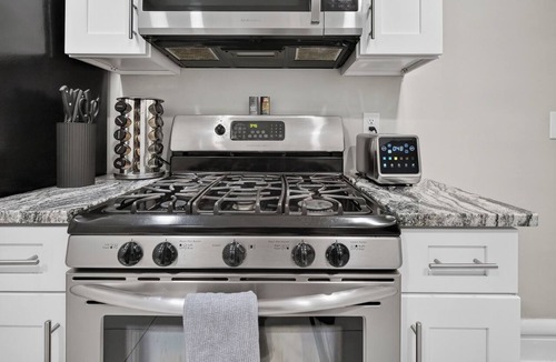 Franklin Park Condo | Parkfront Home, Private Yard With String Lights, Workspace & Coffee Station