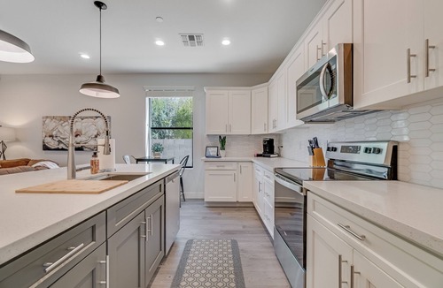 Maple-Ash House | Peaceful Retreat Near Downtown Tempe