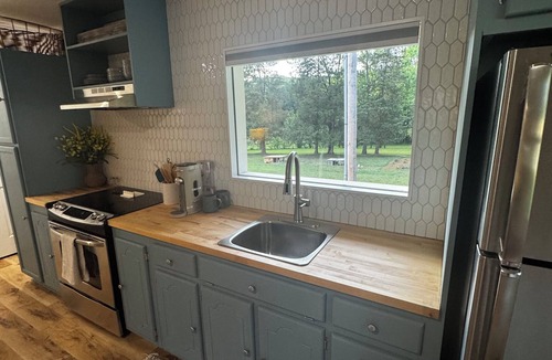Mebane Apartment | Perfect 1-bedroom studio with AC in delightful Mebane