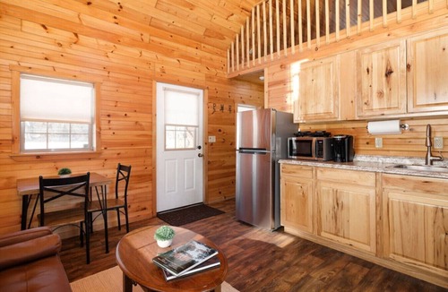 Bethlehem Cabin | Pet Friendly Log Cabin | Sauna