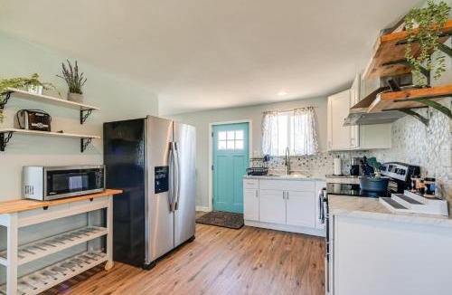 Moclips House | Pet-Friendly Moclips Home: Walk to Mocrocks Beach!