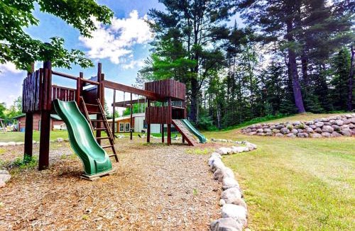 Mercer House | Pine Tree House