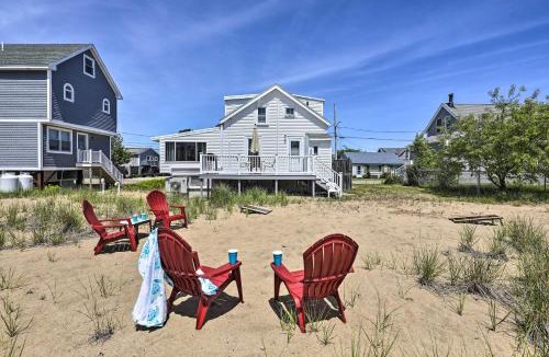 Newbury House | Plum Island Retreat ~ 1-Block Walk to Beach!