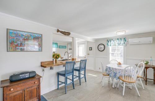 Newbury House | Plum Island Retreat ~ 1-Block Walk to Beach!