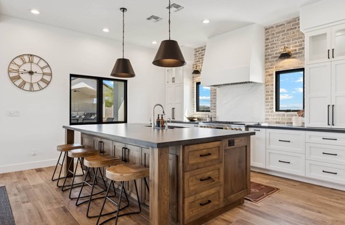 Desert View House | Private Desert Retreat | Pool, Spa & Hiking, Desert Mountain Haven