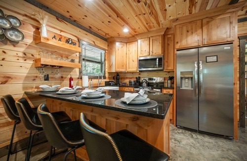 Pickens Cabin | Private Forest Escape Hot Tub Fire Pit Trail