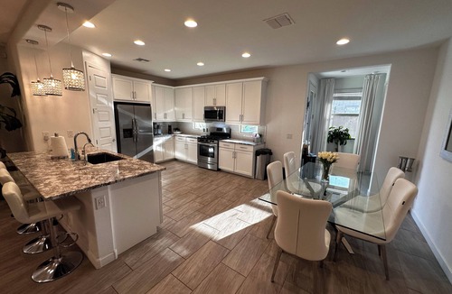 Apache Junction House | Private heated pool! 3 bed 2 bath home next to the Superstition Mountains!