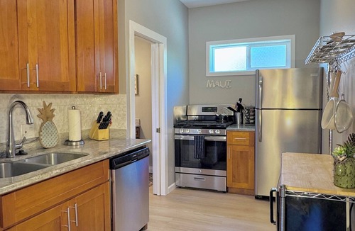 Kihei Cottage | Private Modern 1BR/1BA Tropical Kihei Maui Cottage by the Beach