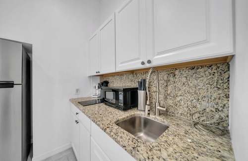 Lehigh Acres Apartment | Private Studio Near Hospital, Wi-Fi, Self Check-In