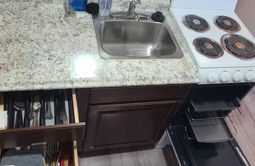 Valle House | Private Studio near Grand Canyon w Full Kitchen