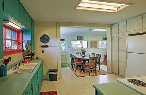Durango Cottage | Quiet Durango Farmhouse w/Beautiful Yard & Gazebo