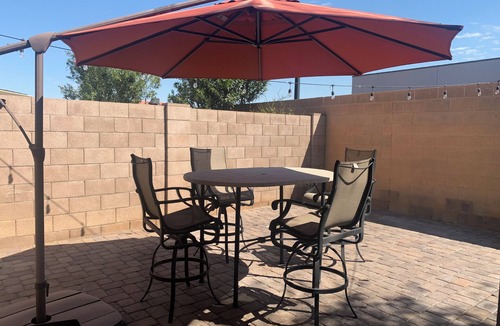 Tolleson House | Quiet location home, only 10 minutes away from the State Farm Stadium.