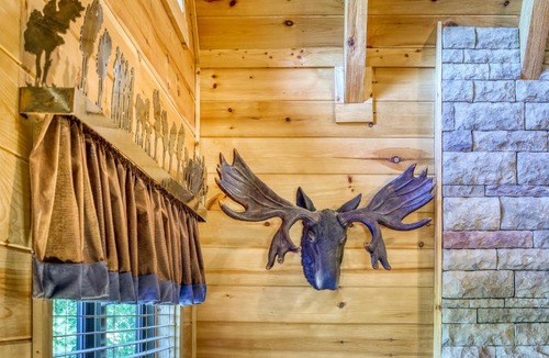 Sevierville House | Rainbow Falls