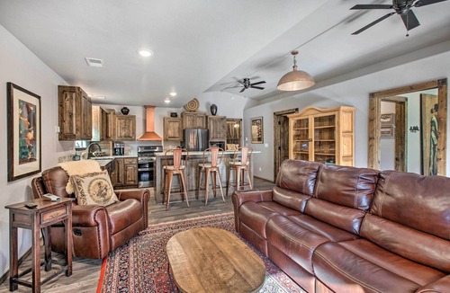 Red River Cottage | Red River Summer Cabin w/Fire Pit & Mtn Views