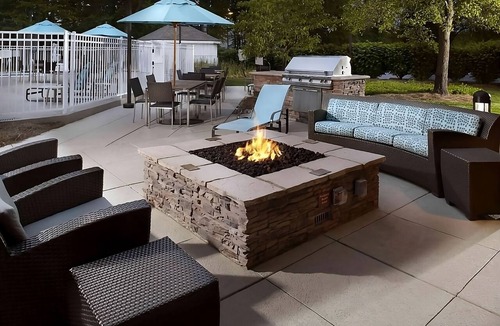 Blue Ash Hotel | Relaxation in Cincinnati! 2 Units & 2 BR each w/Free Breakfast | Seasonal Pool