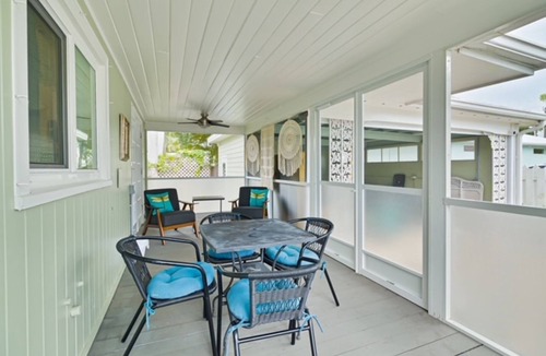 Punta Gorda Cottage | Remodeled historic downtown Punta Gorda, FL charming cottage