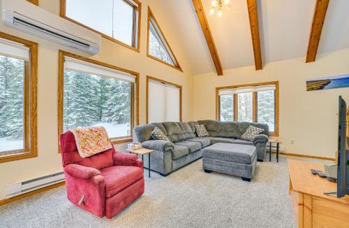 Hulbert Township House | Remote & Peaceful Getaway w/Games in Eckerman