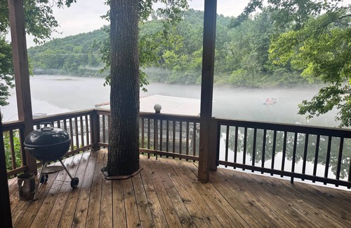 Mountain Home House | Riverfront Cabin on North Fork River - CWTR28