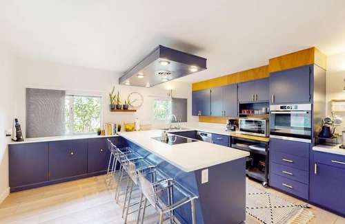 Northwood House | Riverfront Escape