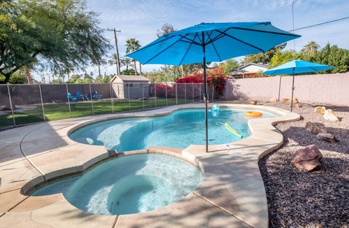 Roosevelt House | 🌵Roosevelt Historic Craftsman🌵Heated Pool/Spa⭐BBQ⭐Firepit⭐Downtown PHX⭐Modern⭐