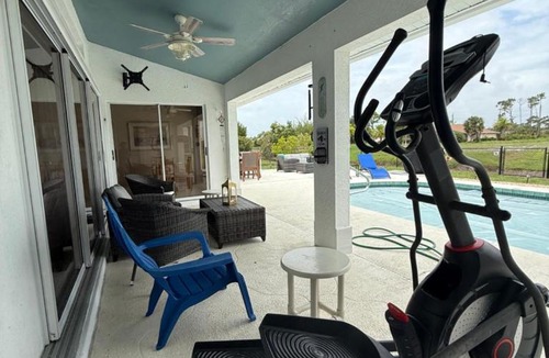 Pinehurst House | Rotonda Oasis