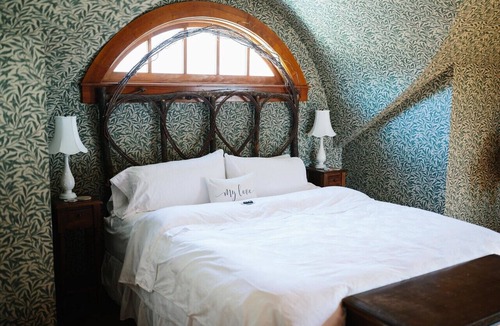 Red Wing Bed & Breakfast | Round Barn Farm B & B Event Center