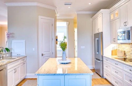 Sanibel House | Sanibel Spacious Lakefront Retreat, Steps to Scenic Shores,Shelling and Fishing