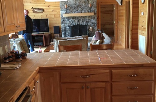 Calico Rock Cabin | Secluded and remote cabin on the White River