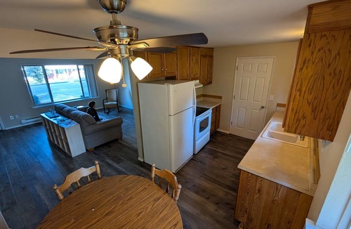 Fort Lewis House | Serene 2-bedroom townhome in charming Spanaway perfect for relaxing