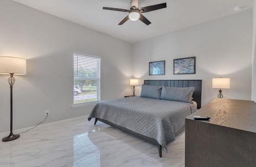 Westminister Apartment | Serene Golf View Retreat
