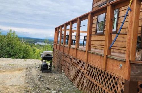 Big Lake Bed & Breakfast | Seven mile hill sanctuary