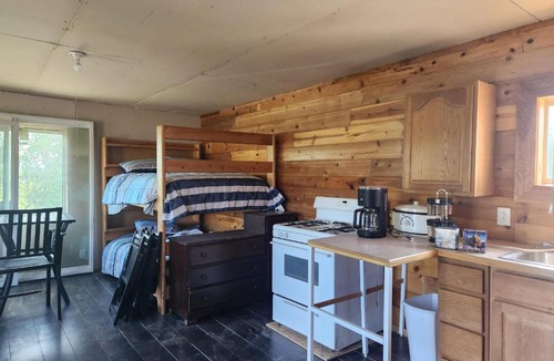 Big Lake Bed & Breakfast | Seven mile hill sanctuary