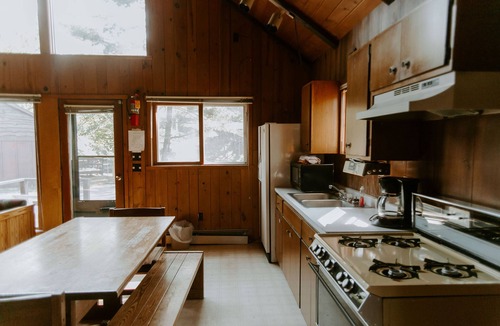 Ely Cabin | Silver Rapids Lodge