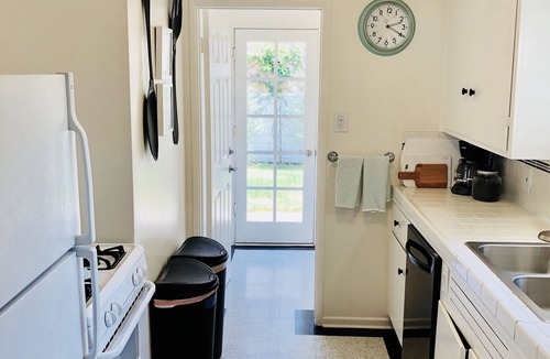 Silver Strand House | Silverstrand Beach Cottage!