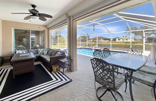 Pebble Beach Villa | Sleeps 6, FULL refund*, heated pool