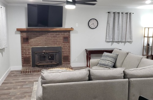 Pocahontas House | Small Town Getaway, a roomy updated home! Your new favorite place to stay!