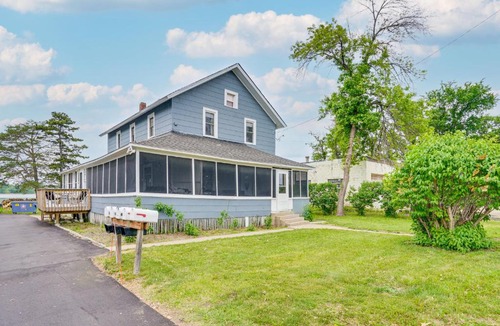Mound Apartment | Snowmobile Trail On-Site: Lakefront Mound Apt!